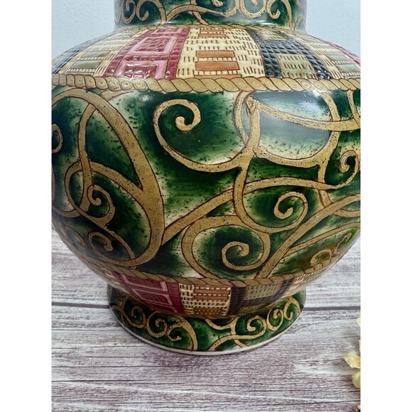 Vintage Oriental Accent 9.5" Jar Vase Urn Lidded Green Gold Red elegant - Picture 8 of 12